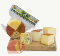 Four Cheeses Pack Tierra de Tineo ≈ 500 g